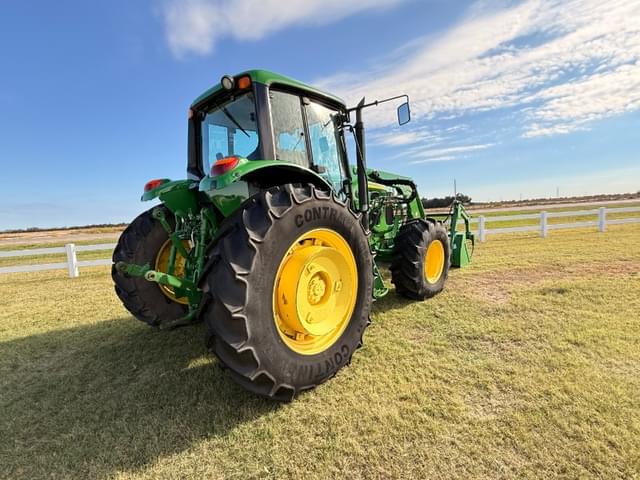 Image of John Deere 7230 equipment image 4