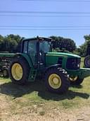 2010 John Deere 7230 Image