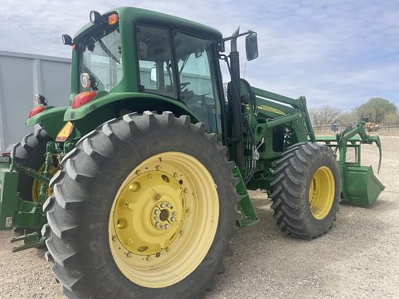 Image of John Deere 7230 Premium equipment image 3