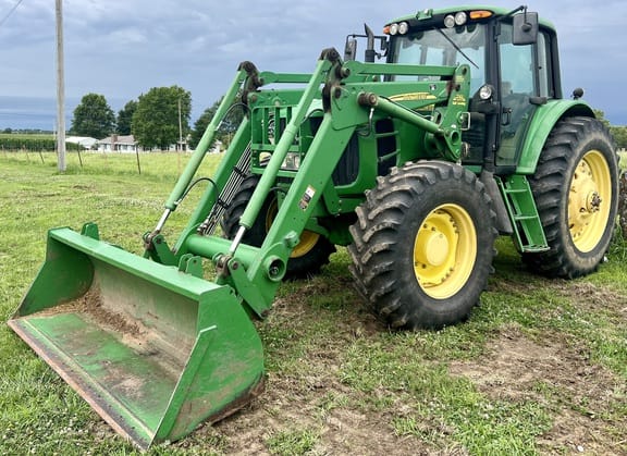 Main image John Deere 7230 Premium