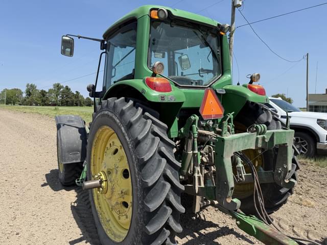 Image of John Deere 7230 Premium equipment image 3