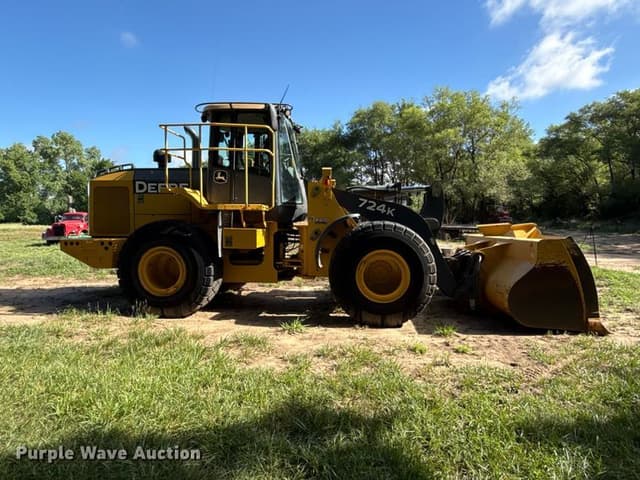 Image of John Deere 724K equipment image 3