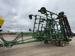 2010 John Deere 730 Image