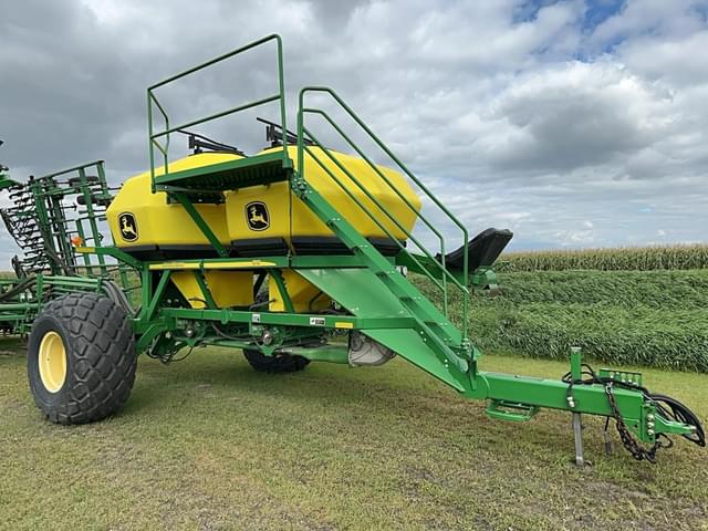 Image of John Deere 1910 equipment image 3