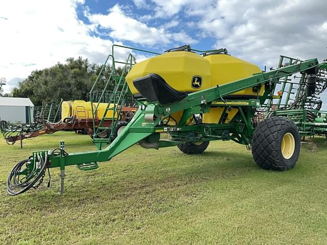 Image of John Deere 1910 equipment image 2