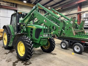 Main image John Deere 7330