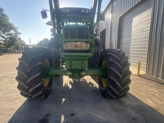 Image of John Deere 7330 equipment image 3