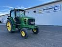 2010 John Deere 7330 Image