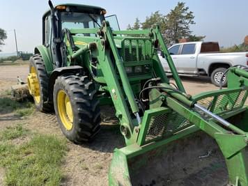 Main image John Deere 7330