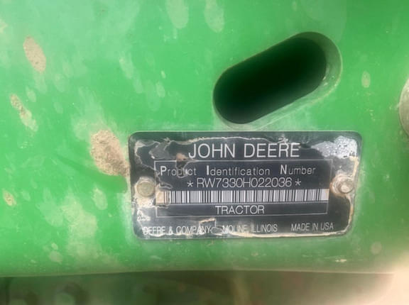 Image of John Deere 7330 equipment image 3