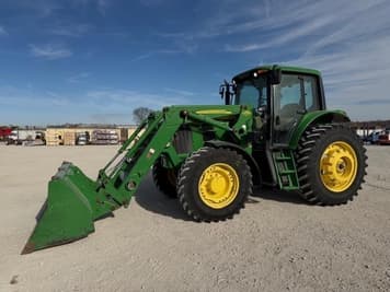 Main image John Deere 7330