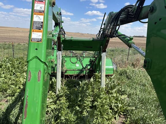 Image of John Deere 740 equipment image 1