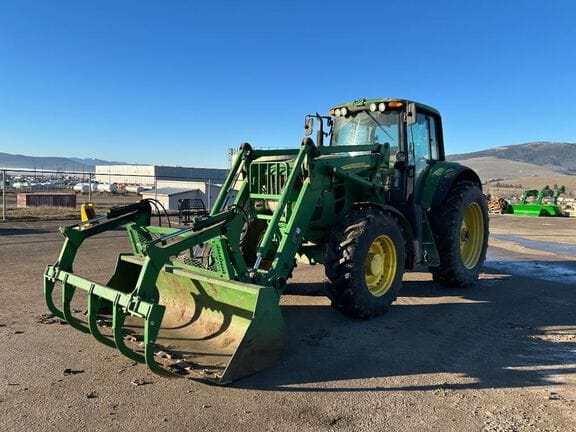 2010 John Deere 7430 Premium Equipment Image0