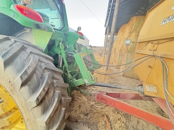 Image of John Deere 7430 Premium equipment image 3