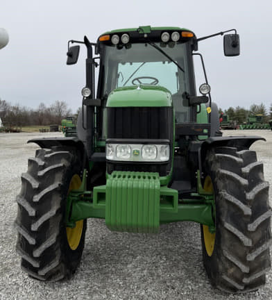 Image of John Deere 7430 Premium equipment image 3