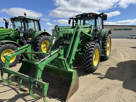 2010 John Deere 7430 Premium Equipment Image0