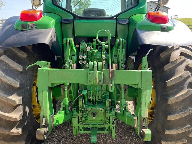 Image of John Deere 7430 Premium equipment image 4