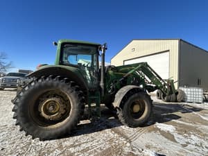 2010 John Deere 7530 Premium Image