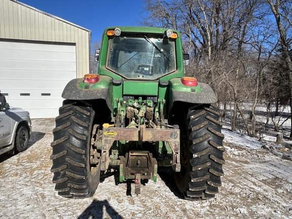 Image of John Deere 7530 Premium equipment image 4