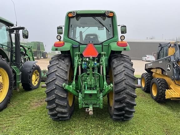 Image of John Deere 7530 Premium equipment image 4