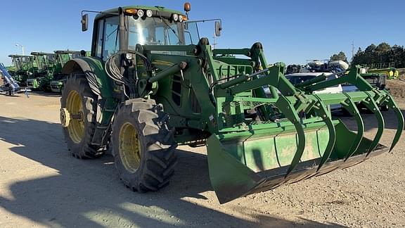 Image of John Deere 7530 Premium equipment image 1