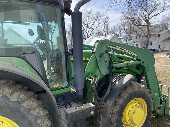 Image of John Deere 7630 equipment image 1