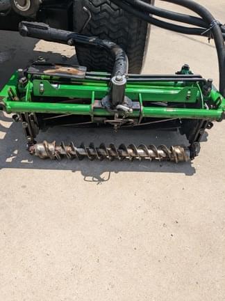 Image of John Deere 7700 equipment image 2