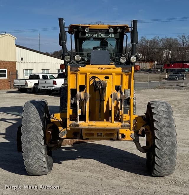 Image of John Deere 770G equipment image 1