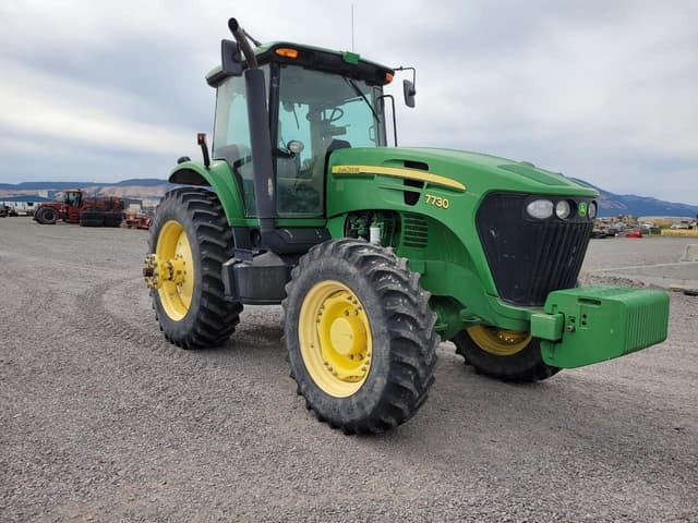 Image of John Deere 7730 equipment image 1