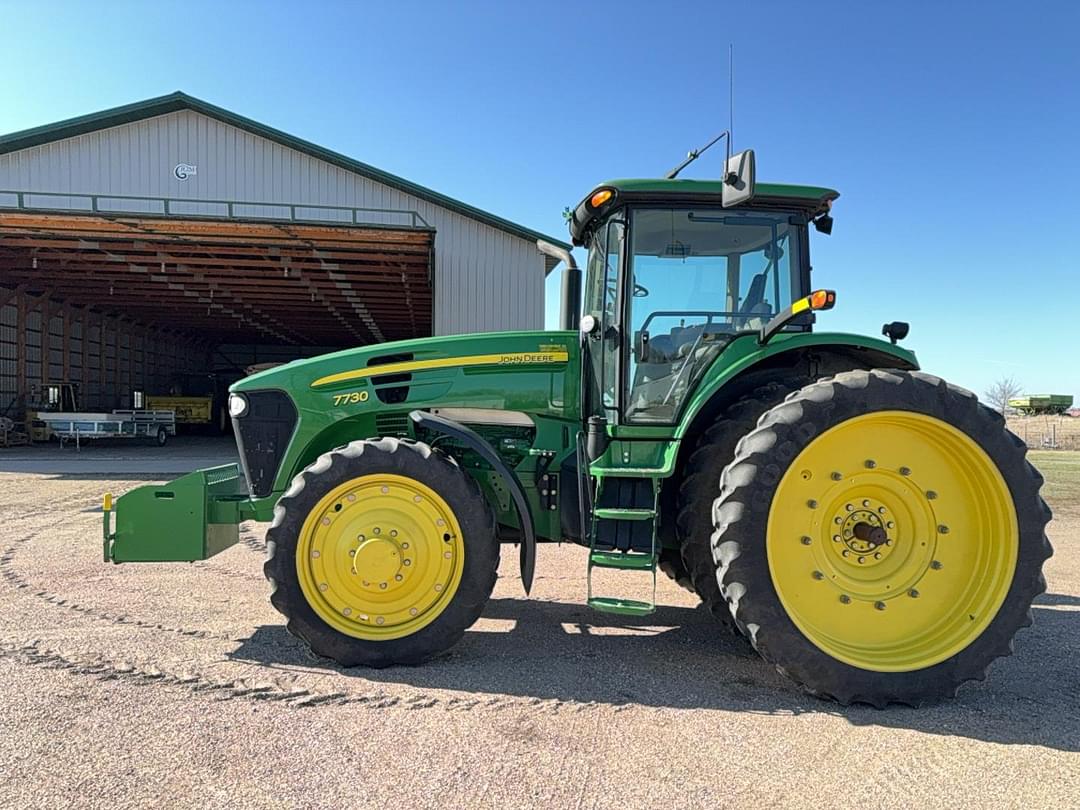 Image of John Deere 7730 Primary image