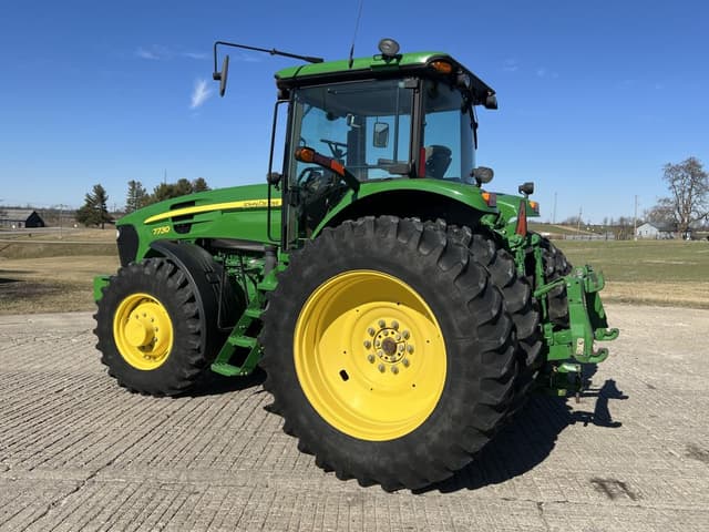 Image of John Deere 7730 equipment image 3