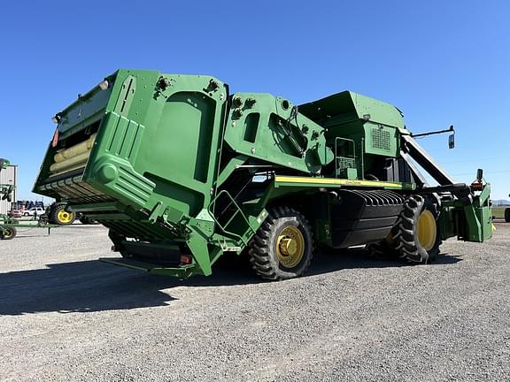 Image of John Deere 7760 equipment image 4