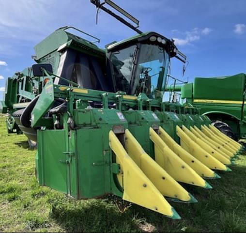 Image of John Deere 7760 equipment image 1