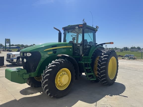 Image of John Deere 7830 equipment image 1