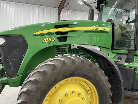 Image of John Deere 7830 equipment image 1