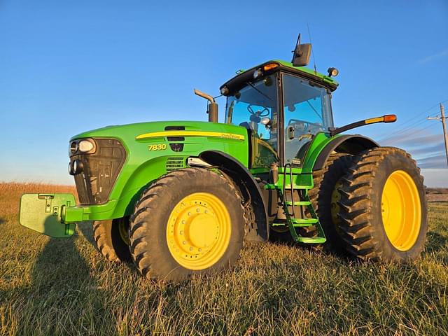 Image of John Deere 7830 equipment image 1