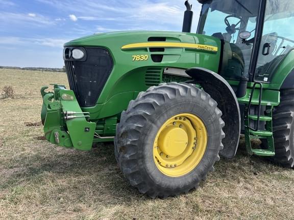 Image of John Deere 7830 equipment image 2