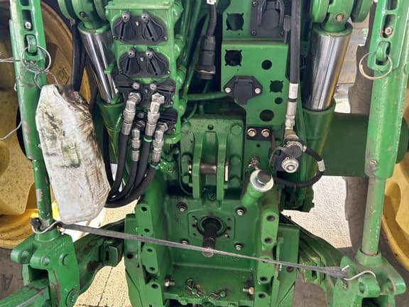 Image of John Deere 7930 equipment image 4