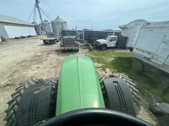Image of John Deere 7930 equipment image 1