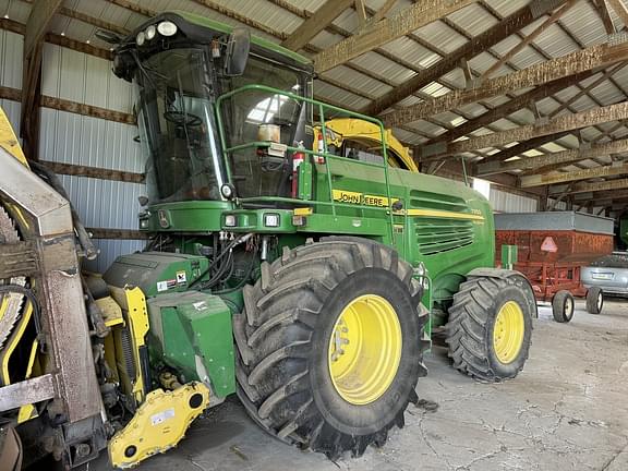 Image of John Deere 7950 Primary image