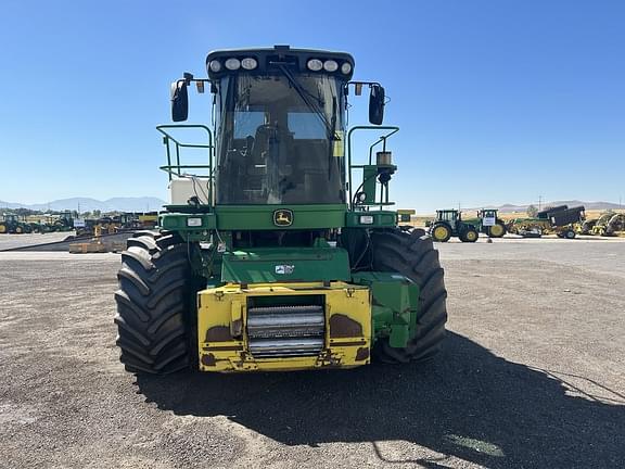 Image of John Deere 7950 equipment image 3