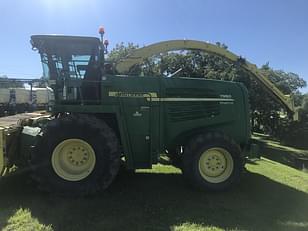 Main image John Deere 7950