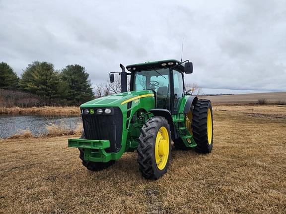 Image of John Deere 8225R equipment image 2