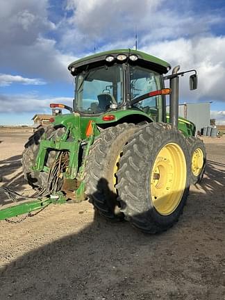 Image of John Deere 8225R equipment image 4