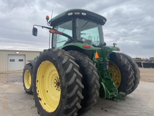 Image of John Deere 8225R equipment image 2