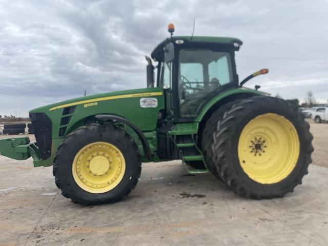 Image of John Deere 8225R equipment image 1