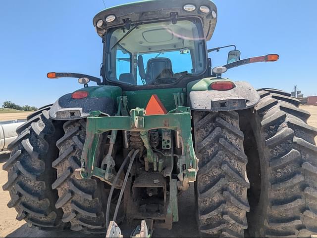 Image of John Deere 8225R equipment image 3