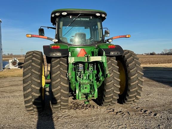 Image of John Deere 8225R equipment image 4