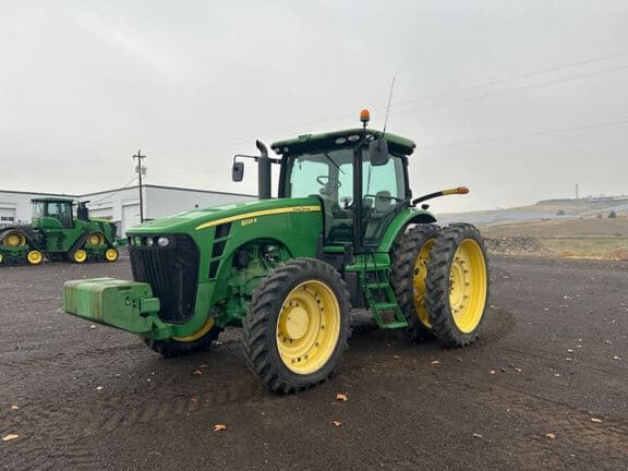 Image of John Deere 8225R Primary image