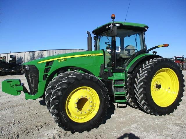 Image of John Deere 8225R Primary image